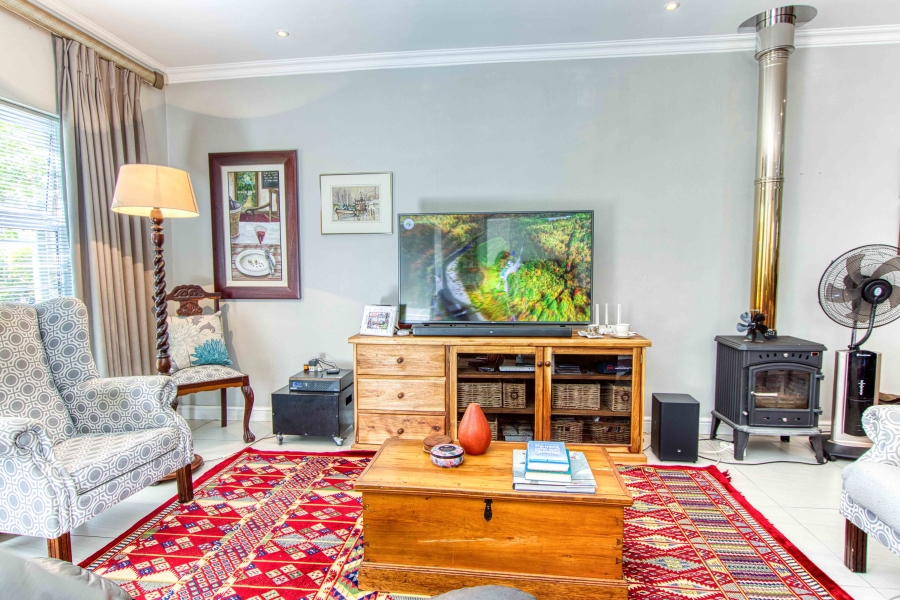 3 Bedroom Property for Sale in Somerset Ridge Western Cape